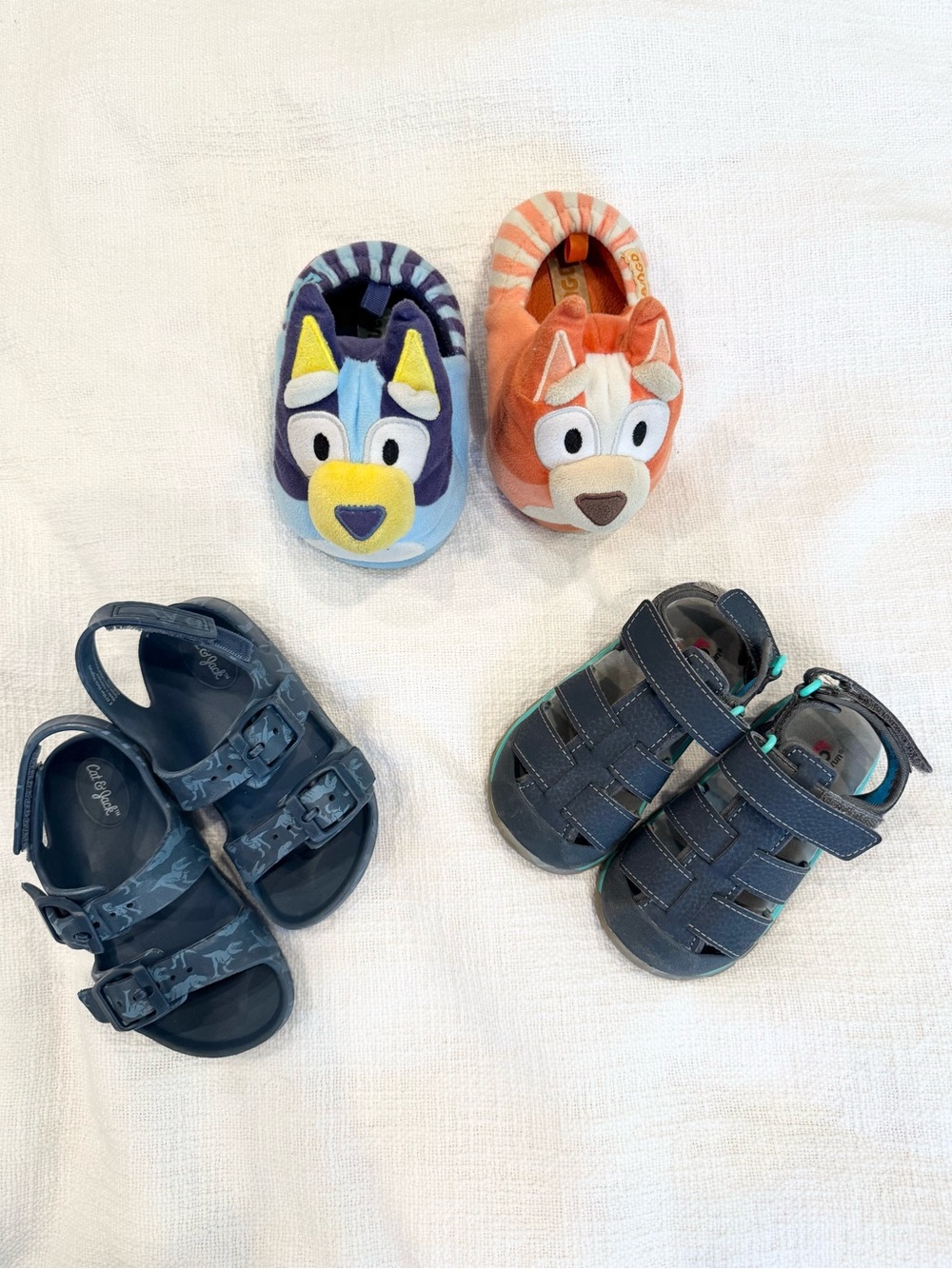 Toddler Boy Sandal Slipper bundle lot 8 Bluey See Kai Run Dinosaur Shoes Blue